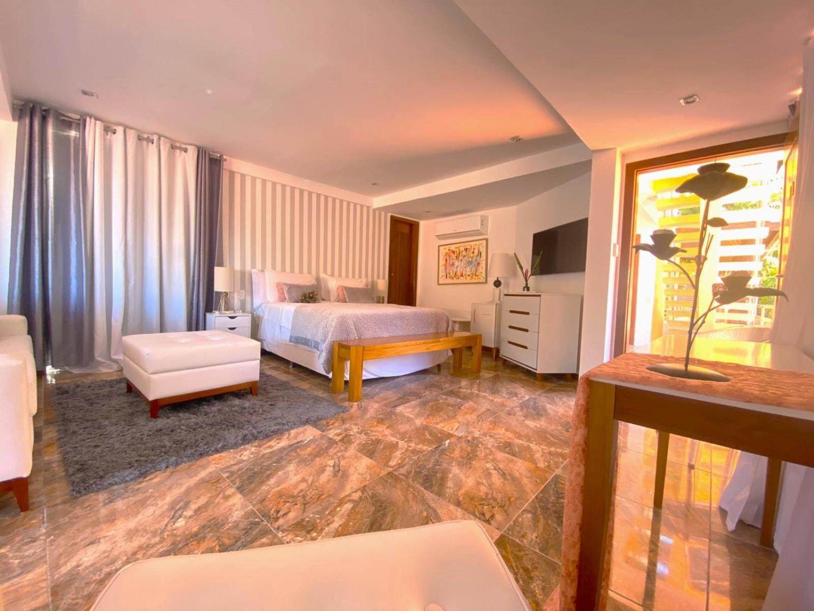 Charme Boutique & Inn 3*