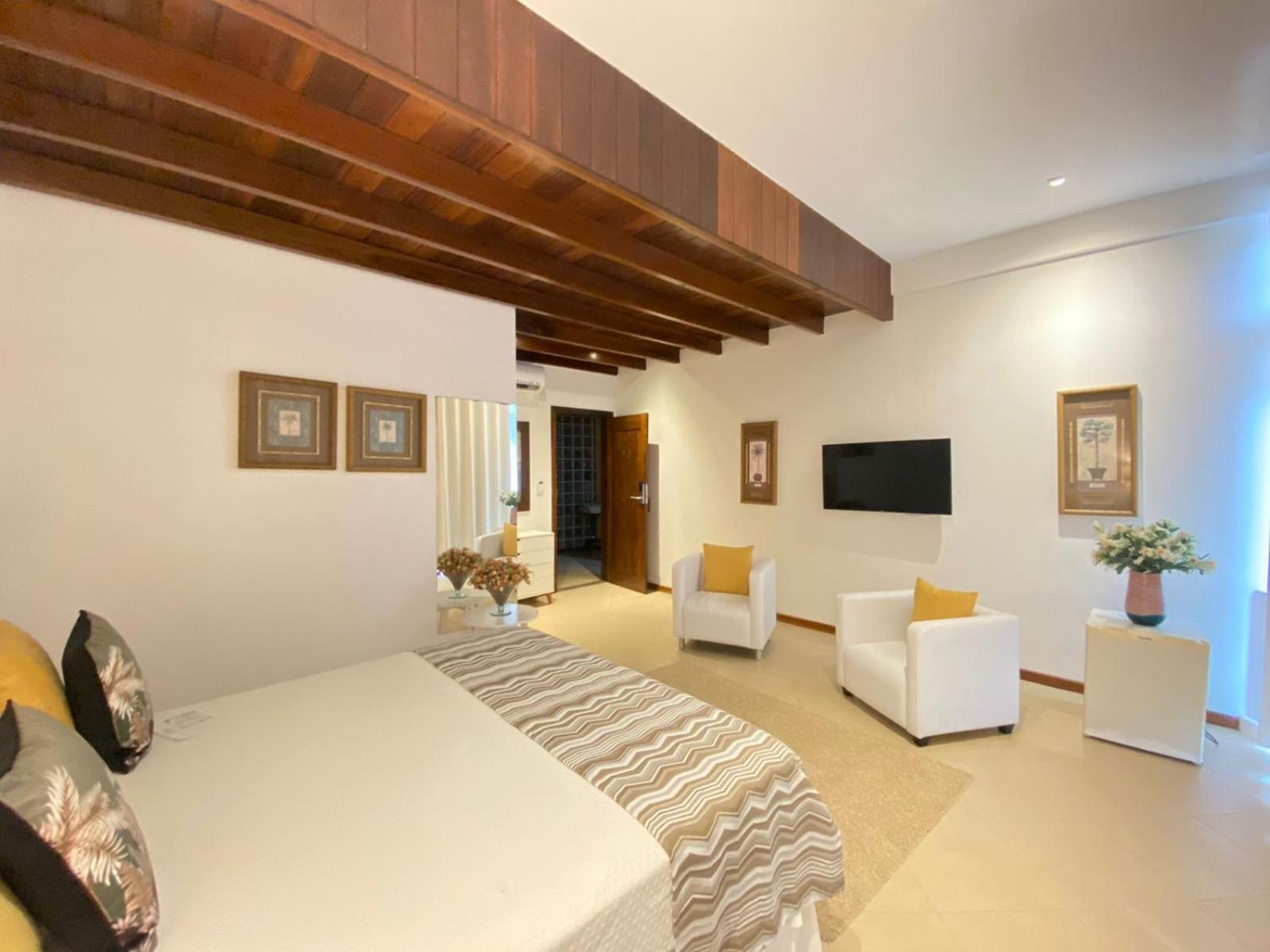 Charme Boutique & 3*